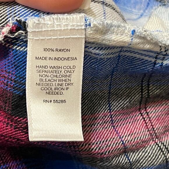 Express Womens Tunic Flannel Plunge V-Neck sz M Long Sleeve Lace Up Top Cottage - Picture 7 of 7